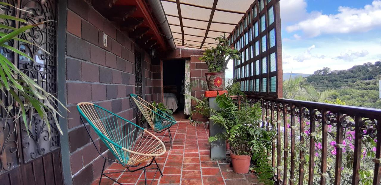 فيلا Casa Bugambilias تاكسكو دي الاركون المظهر الخارجي الصورة
