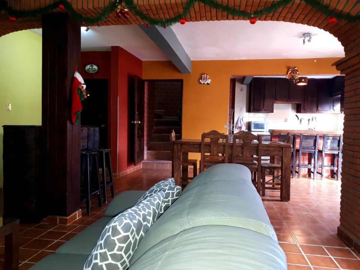 فيلا Casa Bugambilias تاكسكو دي الاركون المظهر الخارجي الصورة