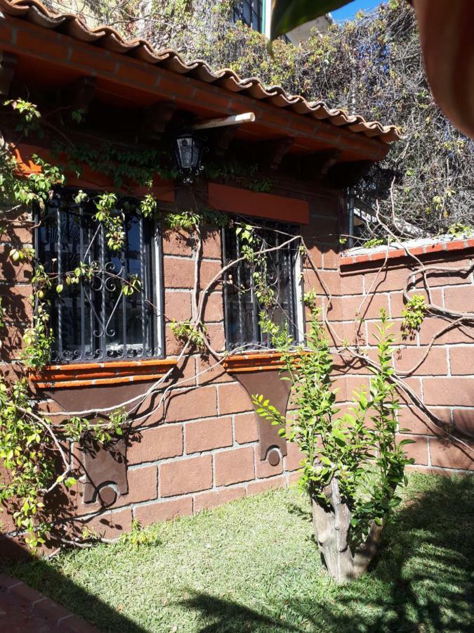 فيلا Casa Bugambilias تاكسكو دي الاركون المظهر الخارجي الصورة
