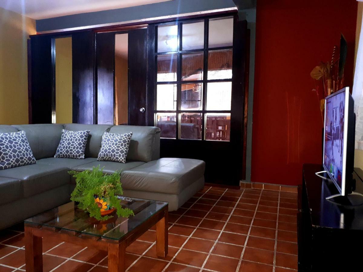 فيلا Casa Bugambilias تاكسكو دي الاركون المظهر الخارجي الصورة